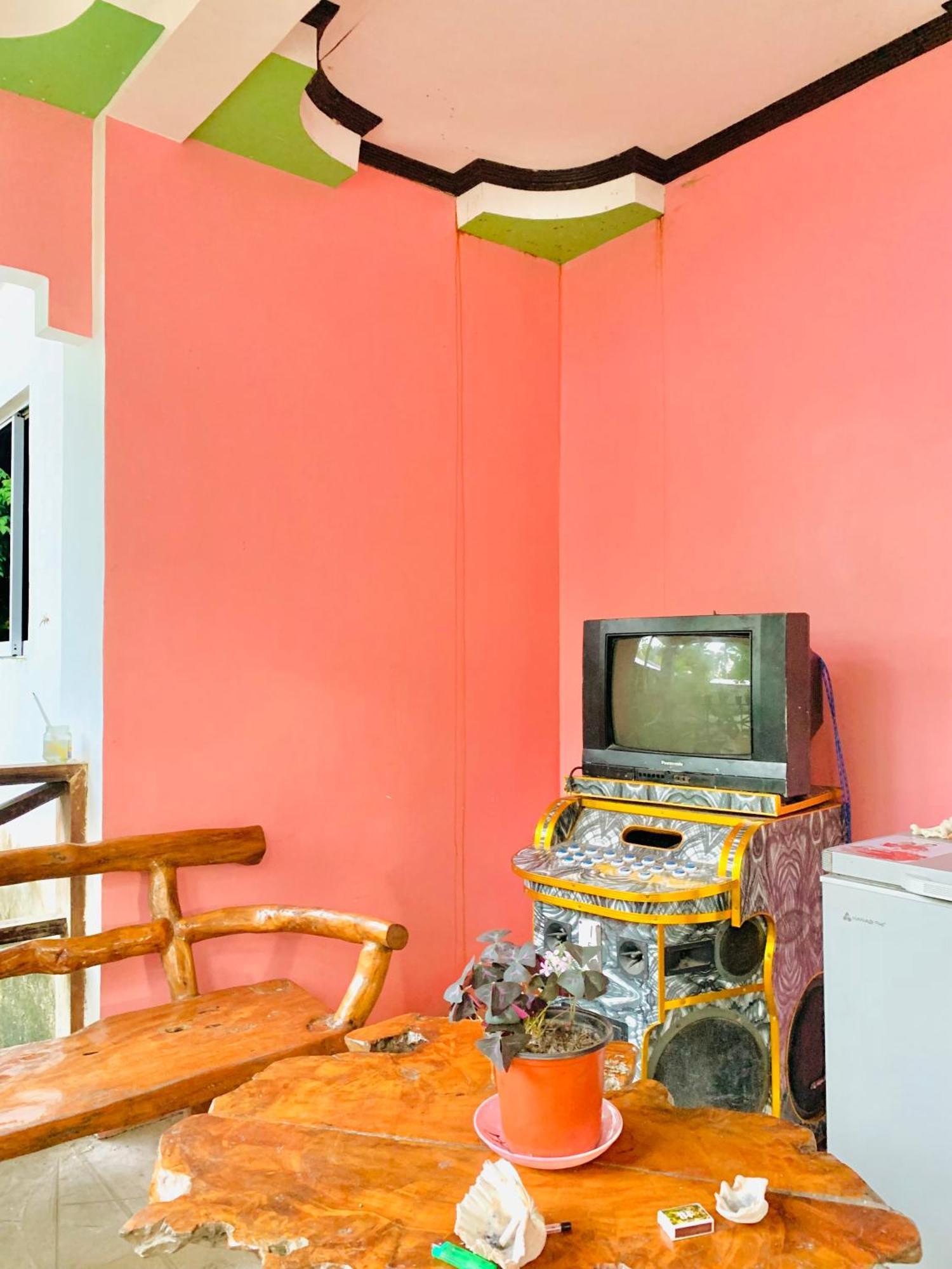 Masayay Homestay Starlink And Generator Santa Monica  Kültér fotó