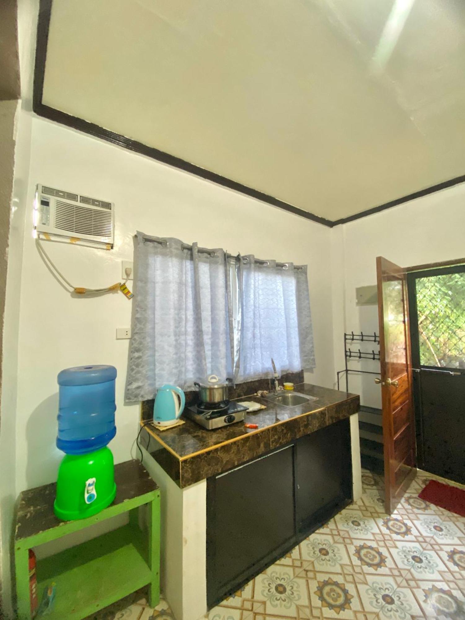Masayay Homestay Starlink And Generator Santa Monica  Kültér fotó